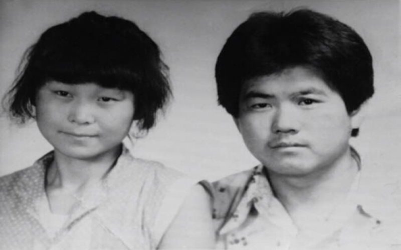 1988年，伉儷結(jié)緣，開(kāi)啟榮耀征程