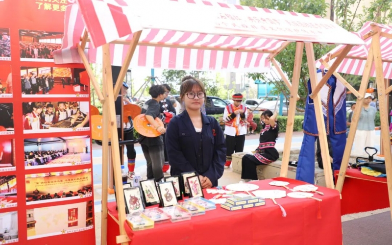 津南區(qū)民族團結(jié)進步宣傳月啟動，時代記憶精彩亮相